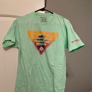 Men’s Columbia pfg t shirt